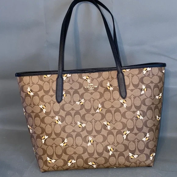 Coach City Tote Signature Logo Canvas Large Tote with Bee Print Like New - Picture 9 of 14